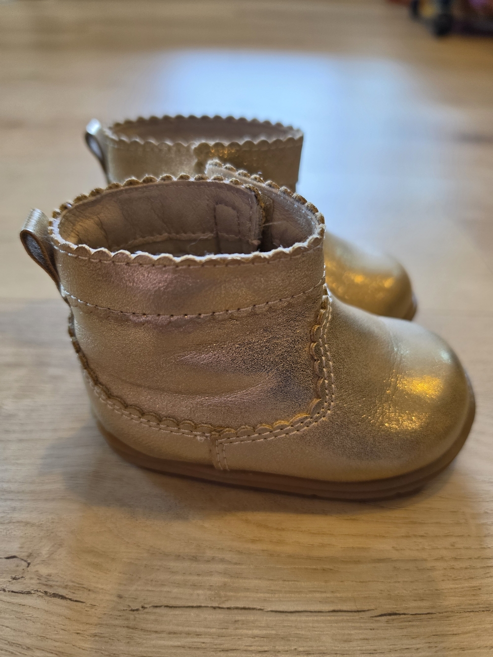 Carter's Toddler Girl Metallic Gold Ankle Boots - Scalloped - Size 3M